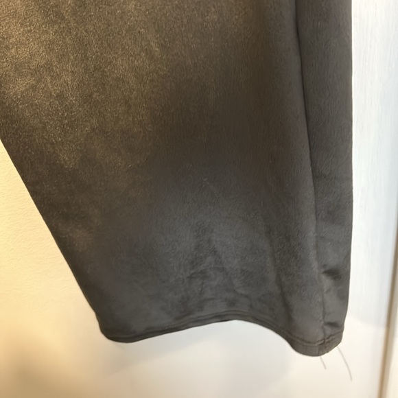 🤩2 Pc Aerie Velour Track Suit - Picture 6 of 9